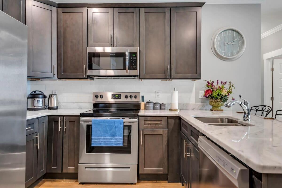 Modern Nations Condo - Walkable - 5 Mi Downtown Nashville Eksteriør billede