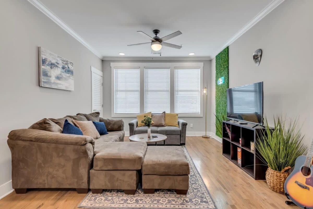 Modern Nations Condo - Walkable - 5 Mi Downtown Nashville Eksteriør billede